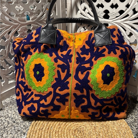 Colorful Patterned Tote Bag - Picture 15 of 15